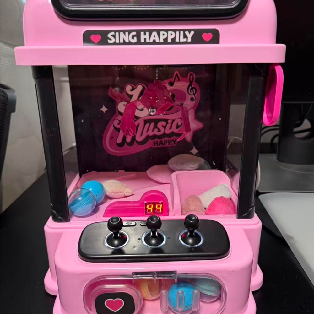 Joyfox Pink Claw Machine Toy